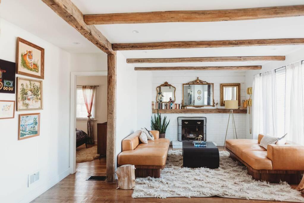 Casa rural Ode To The '70's Creative Private With Pool